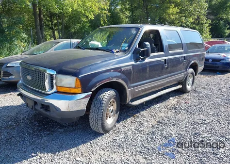 2001 Ford Excursion Xlt z USA, uszkodzony, nr VIN 1FMNU41S31EB17671